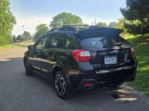 Crystal Black Silica 2016 Subaru Crosstrek 2.0i Limited