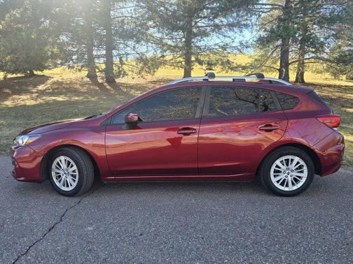 2017 Subaru Impreza 2.0i Premium