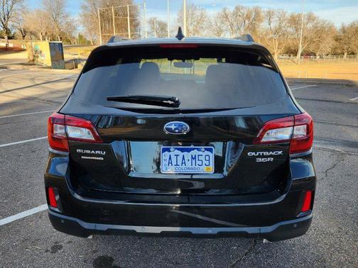 2017 Subaru Outback 3.6R Touring