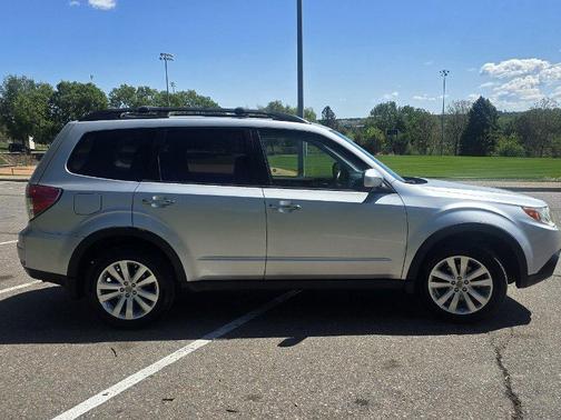 2011 Subaru Forester 2.5 X Premium