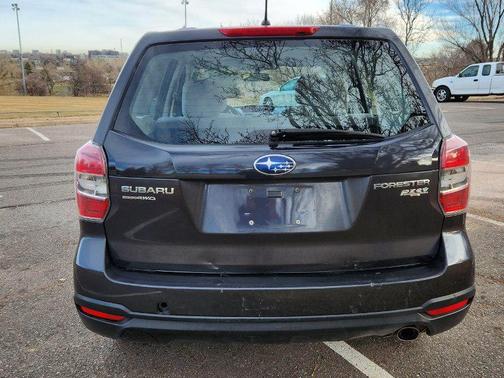 2014 Subaru Forester 2.5i