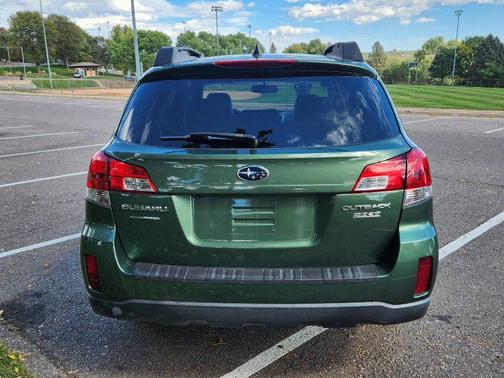 2013 Subaru Outback 2.5i Limited