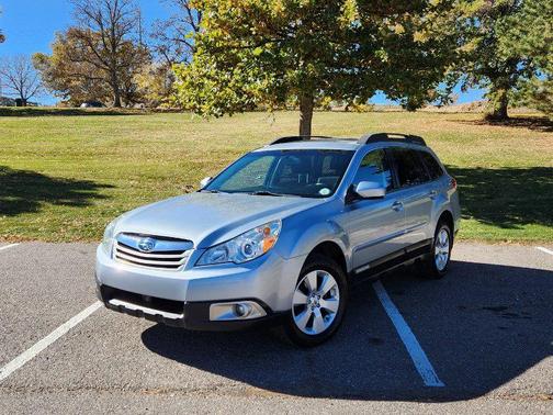2012 Subaru Outback 2.5i Limited