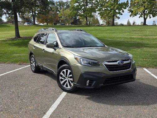 2021 Subaru Outback Premium