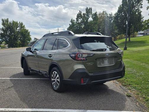 2021 Subaru Outback Premium