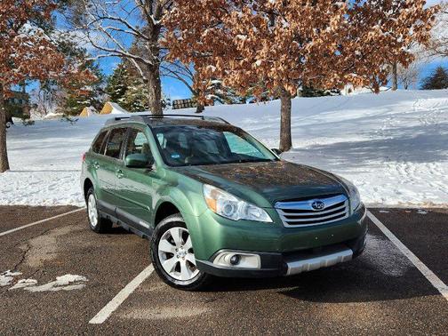 2012 Subaru Outback 2.5i Limited