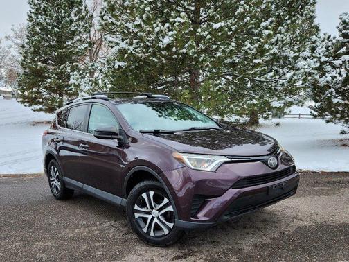2017 Toyota RAV4 LE