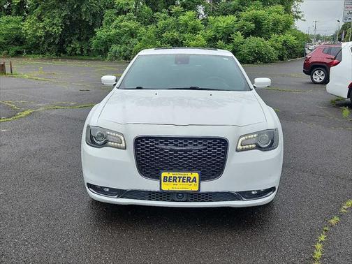 2016 Chrysler 300 300S