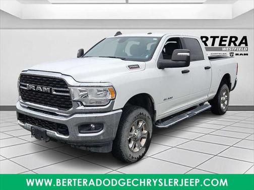 2024 RAM 2500 Big Horn Crew Cab 4x4 64' Box