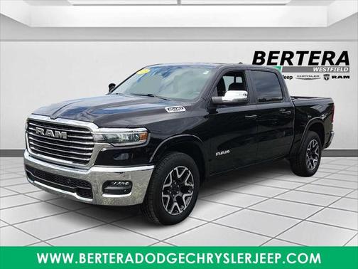 2025 RAM 1500 Laramie Crew Cab 4x4 57' Box