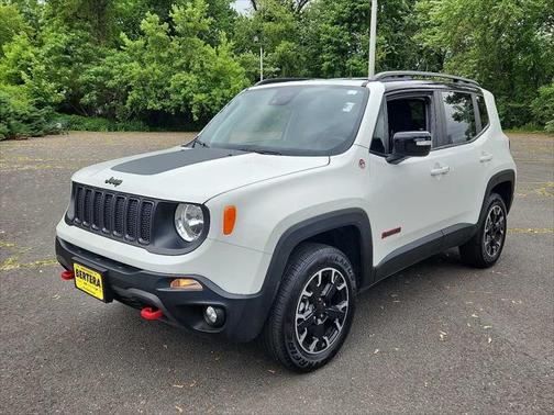 2023 Jeep Renegade Trailhawk 4x4