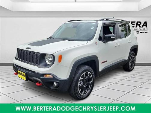 2023 Jeep Renegade Trailhawk 4x4