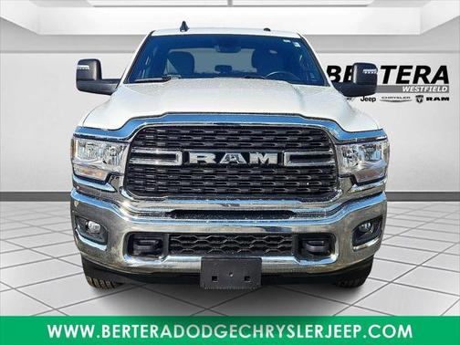 2024 RAM 2500 Big Horn Crew Cab 4x4 8 Box
