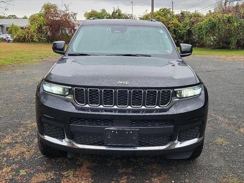 2023 Jeep Grand Cherokee L Laredo 4x4