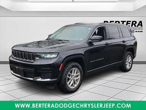2023 Jeep Grand Cherokee L Laredo 4x4