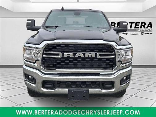 2024 RAM 2500 Big Horn Crew Cab 4x4 64' Box