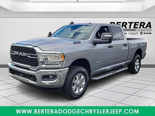 2023 RAM 2500 Big Horn Crew Cab 4x4 64' Box