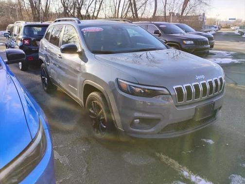 2022 Jeep Cherokee Latitude Lux 4x4