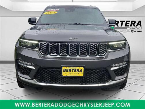 2023 Jeep Grand Cherokee Summit 4x4