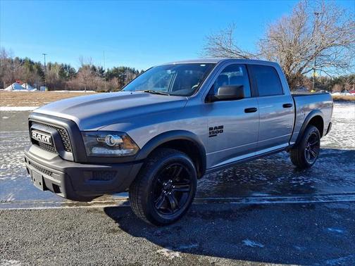 2024 RAM 1500 Classic Warlock Crew Cab 4x4 57' Box