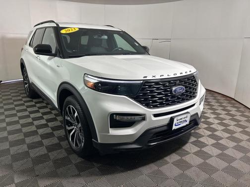 2023 Ford Explorer ST-Line