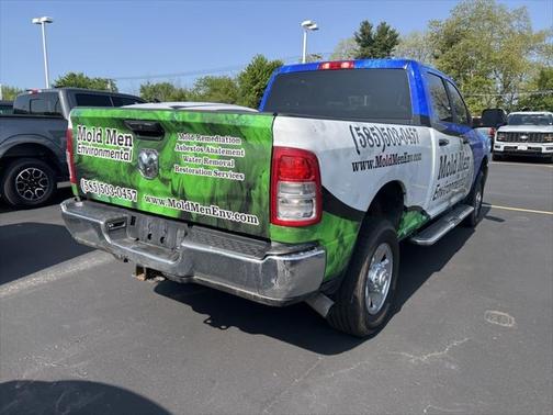 2022 RAM 2500 Big Horn Crew Cab 4x4 6'4' Box