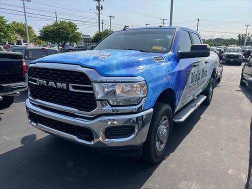 2022 RAM 2500 Big Horn Crew Cab 4x4 6'4' Box