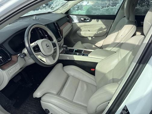 2019 Volvo XC60 T6 Inscription