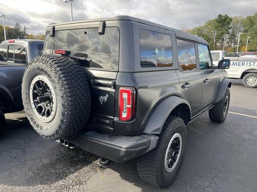 2022 Ford Bronco Badlands