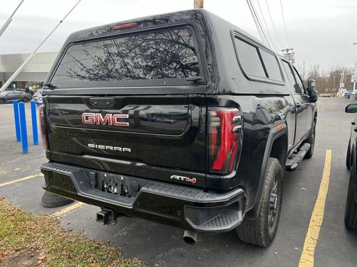 2024 GMC Sierra 2500 AT4