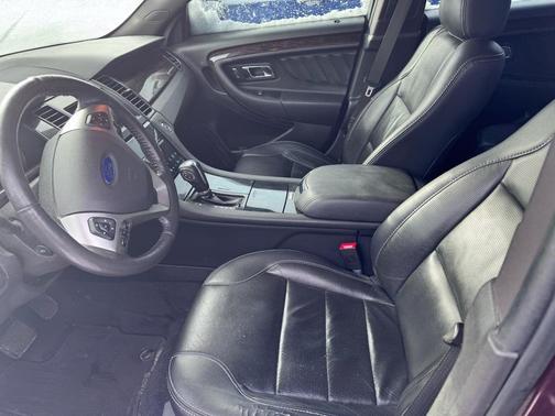 2019 Ford Taurus Limited