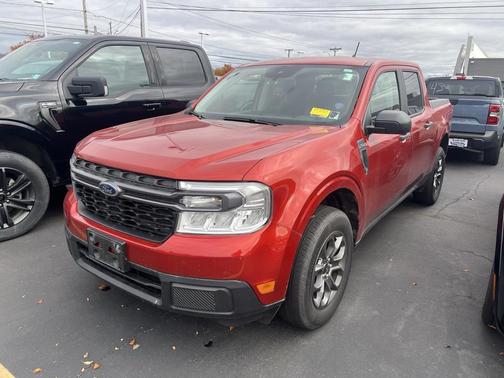 2024 Ford Maverick XLT