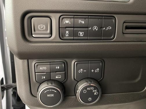 2022 Chevrolet Tahoe 4WD RST