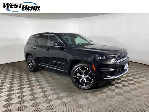 2022 Jeep Grand Cherokee Summit