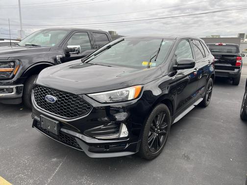 2023 Ford Edge ST Line