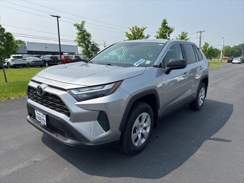 2023 Toyota RAV4 LE