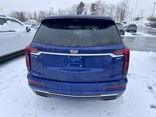 2023 Cadillac XT6 Premium Luxury AWD