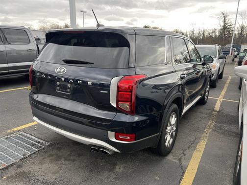 2022 Hyundai PALISADE SE