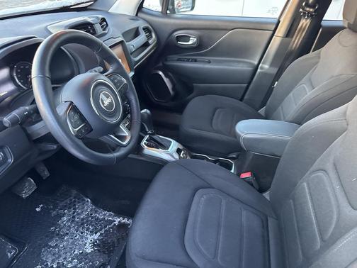 2022 Jeep Renegade Latitude