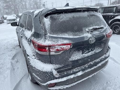 2018 Toyota Highlander LE Plus