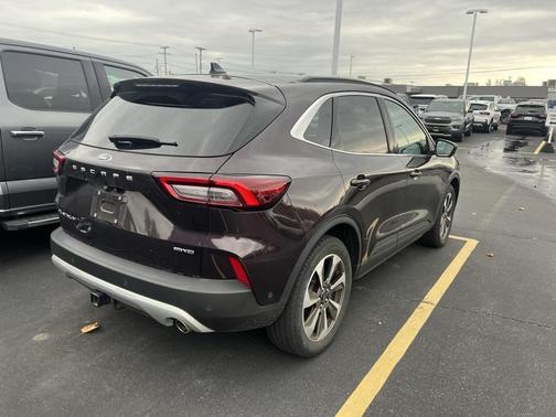 2023 Ford Escape Platinum