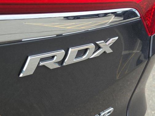 Graphite Luster Metallic 2015 Acura RDX Technology Package