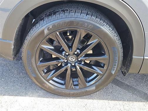 2021 Mazda CX-9 Carbon Edition