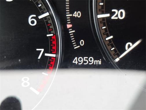 2025 Mazda CX-50 2.5 S Preferred Package