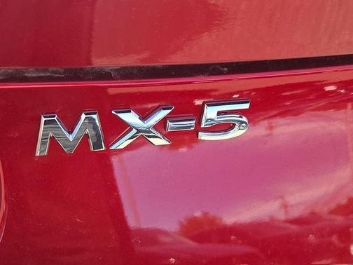 Soul Red Crystal Metallic 2026 Mazda MX-5 Miata GRAND TOURING