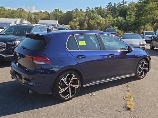 2024 Volkswagen Golf GTI 2.0T SE DSG