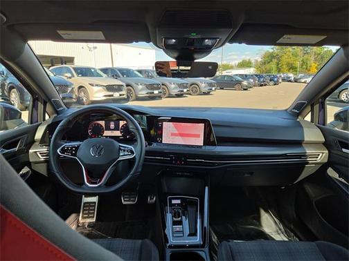 2024 Volkswagen Golf GTI 2.0T SE DSG