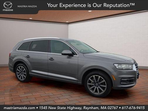 Graphite Gray Metallic 2017 Audi Q7 3.0T Premium Plus