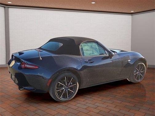 2025 Mazda MX-5 Miata Grand Touring