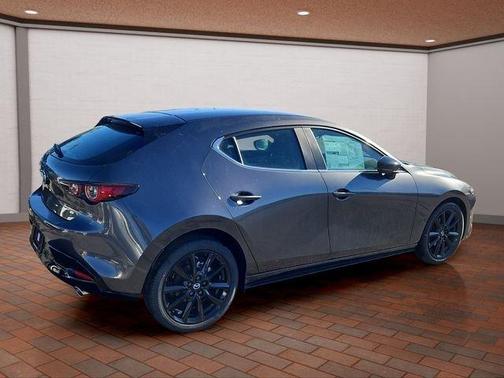Machine Gray Metallic 2026 Mazda Mazda3 FWD w/Select Package